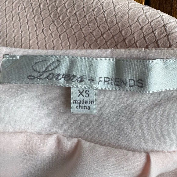 Lovers + Friends faux leather mini skirt. Size XS - Picture 11 of 11